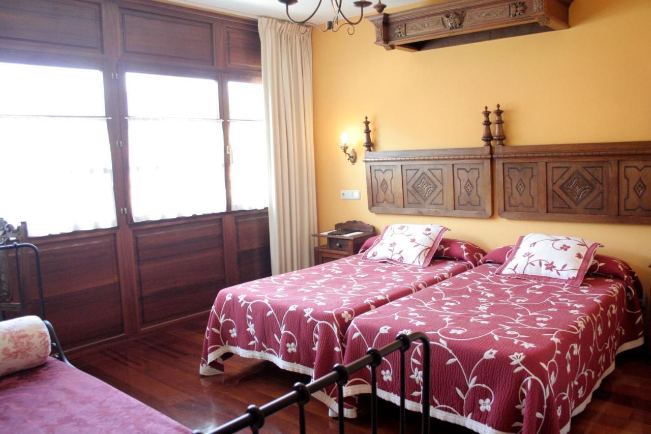 Hotel Casa Vieja Del Sastre Soto de Luina Room photo